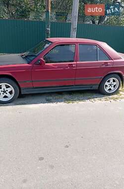 Седан Mercedes-Benz 190 1984 в Киеве