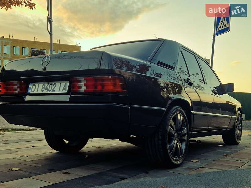 Седан Mercedes-Benz 190 1988 в Киеве