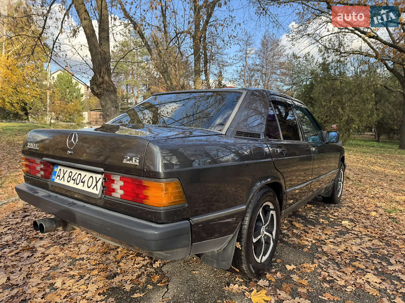 Седан Mercedes-Benz 190 1987 в Харькове фото 6 Седан Mercedes-Benz 190 1987 в Харькове