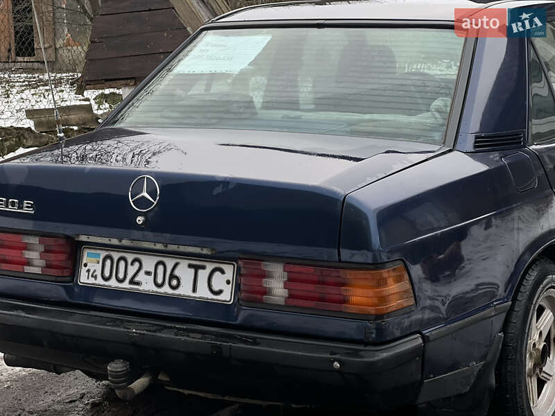 Седан Mercedes-Benz 190 1985 в Самборе