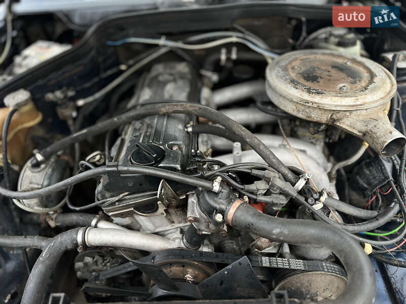 Седан Mercedes-Benz 190 1985 в Самборе