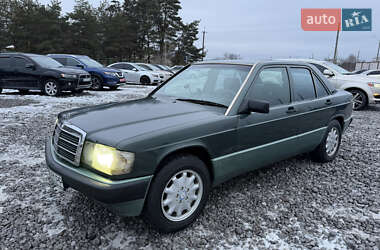 Седан Mercedes-Benz 190 1990 в Кам'янському