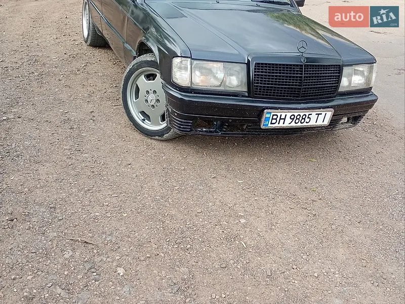 Mercedes-Benz 190