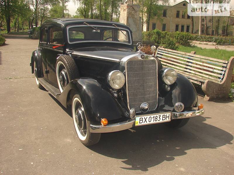 Mercedes-Benz 230 Pullman 1938