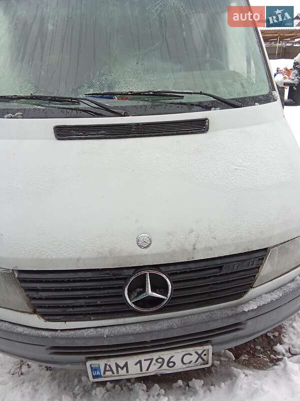 Седан Mercedes-Benz 500K 1995 в Овруче