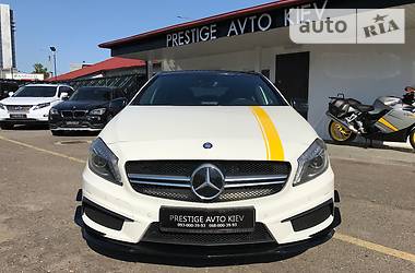 Хэтчбек Mercedes-Benz A-Class 2015 в Киеве