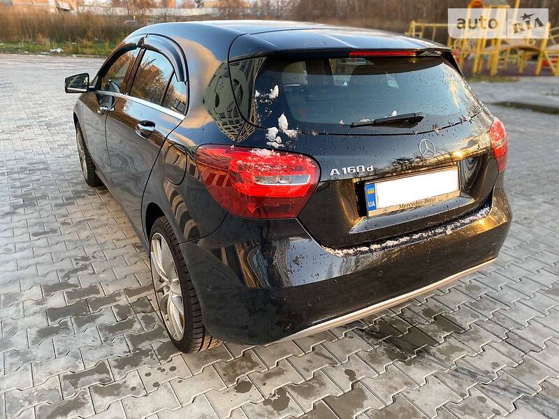 Хетчбек Mercedes-Benz A-Class 2017 в Луцьку