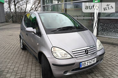 Хетчбек Mercedes-Benz A-Class 2000 в 