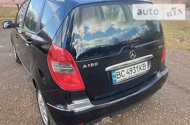 Хетчбек Mercedes-Benz A-Class 2008 в 
