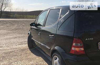 Хетчбек Mercedes-Benz A-Class 2001 в 