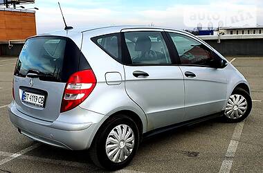 Хетчбек Mercedes-Benz A-Class 2006 в 