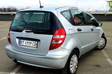 Хэтчбек Mercedes-Benz A-Class 2006 в 