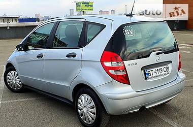 Хэтчбек Mercedes-Benz A-Class 2006 в 