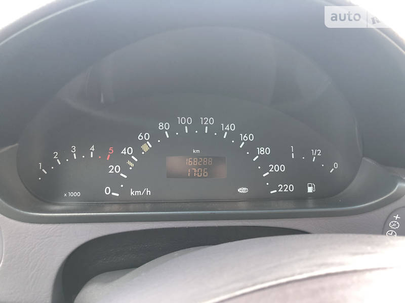 Хетчбек Mercedes-Benz A-Class 2001 в Чернівцях фото 8 Хетчбек Mercedes-Benz A-Class 2001 в Чернівцях