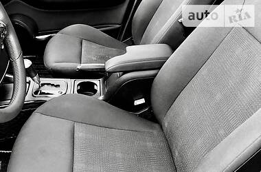 Хетчбек Mercedes-Benz A-Class 2012 в 