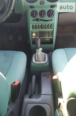 Хетчбек Mercedes-Benz A-Class 1997 в 