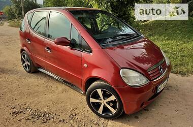 Хэтчбек Mercedes-Benz A-Class 1999 в 