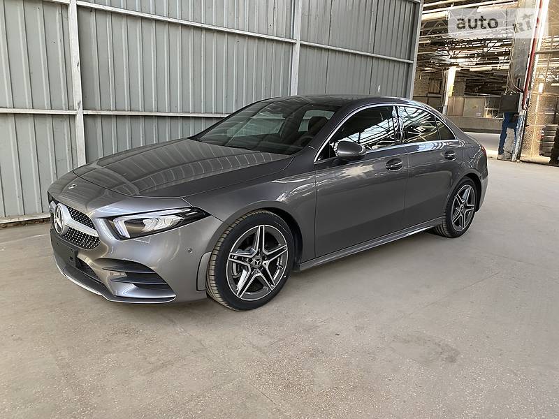 Седан Mercedes-Benz A-Class 2019 в 