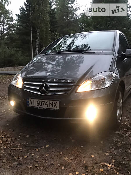 Хэтчбек Mercedes-Benz A-Class 2011 в Киеве