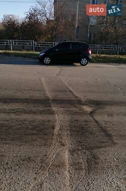 Хэтчбек Mercedes-Benz A-Class 2011 в 