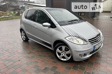 Хэтчбек Mercedes-Benz A-Class 2006 в 