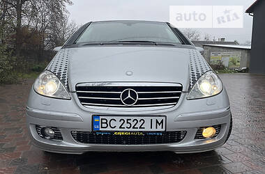 Хэтчбек Mercedes-Benz A-Class 2006 в 