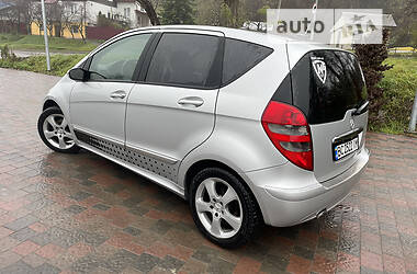 Хэтчбек Mercedes-Benz A-Class 2006 в 