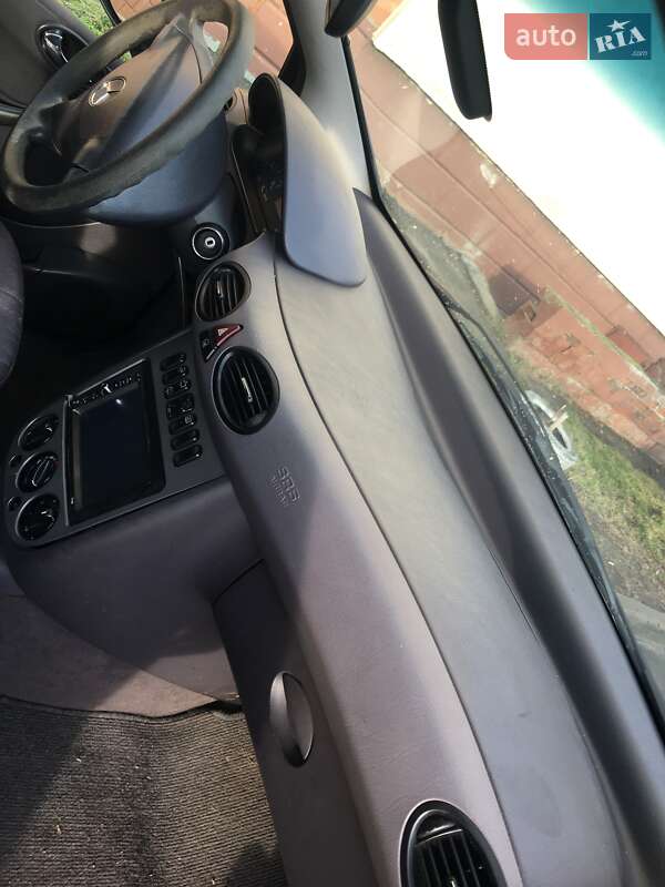 Хэтчбек Mercedes-Benz A-Class 2003 в Киеве