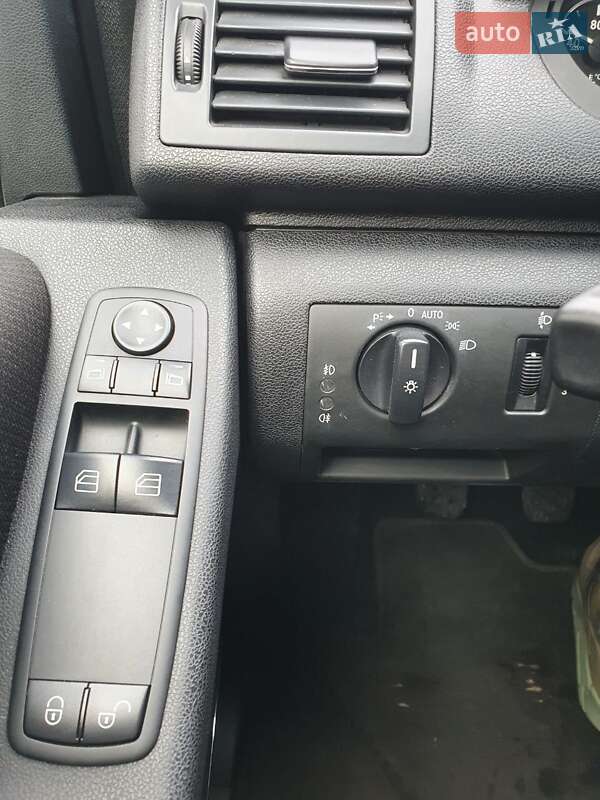 Хэтчбек Mercedes-Benz A-Class 2004 в Харькове