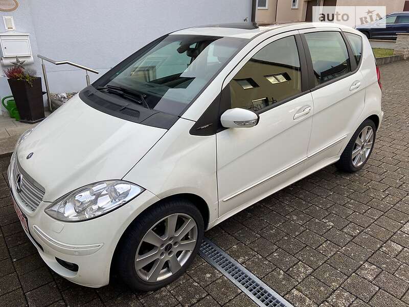 Хэтчбек Mercedes-Benz A-Class 2006 в Киеве