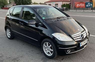 Хэтчбек Mercedes-Benz A-Class 2008 в 