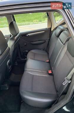 Хэтчбек Mercedes-Benz A-Class 2008 в 