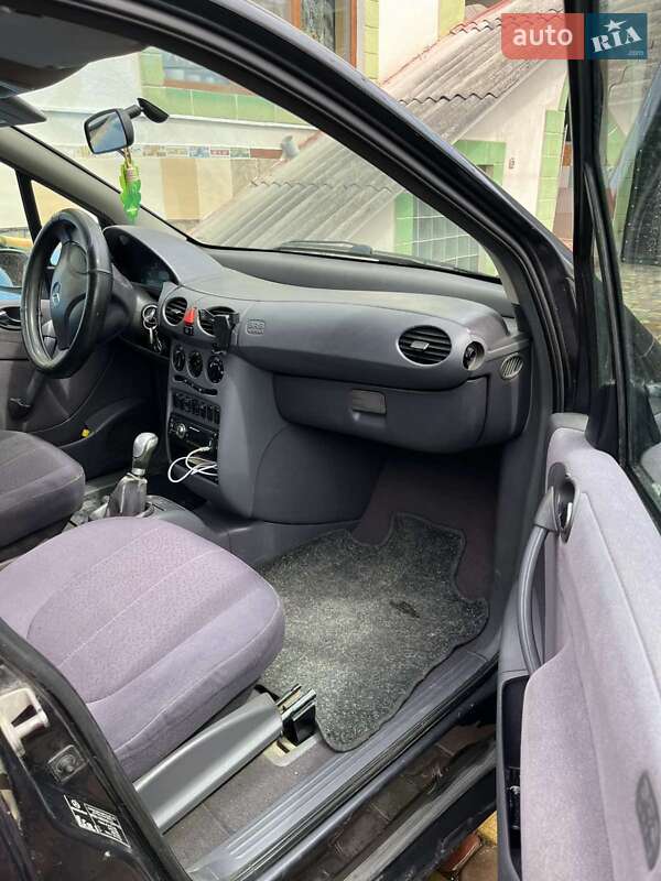 Хетчбек Mercedes-Benz A-Class 2000 в Тячеві