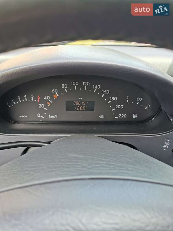Хетчбек Mercedes-Benz A-Class 2000 в Львові