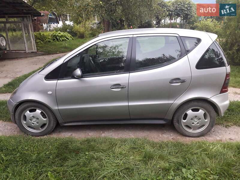 Хэтчбек Mercedes-Benz A-Class 2000 в Черновцах