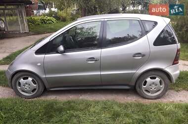 Хэтчбек Mercedes-Benz A-Class 2000 в 