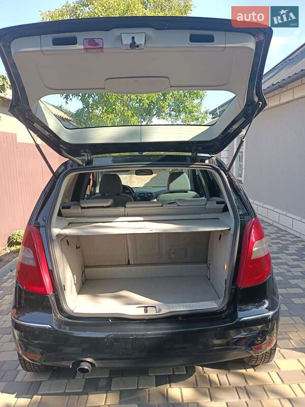 Хэтчбек Mercedes-Benz A-Class 2007 в Раздельной