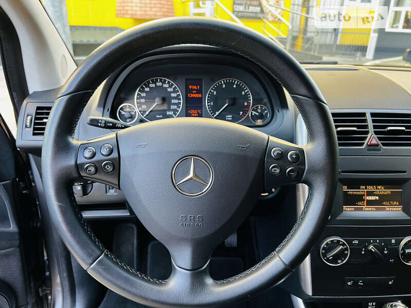 Хэтчбек Mercedes-Benz A-Class 2010 в Киеве