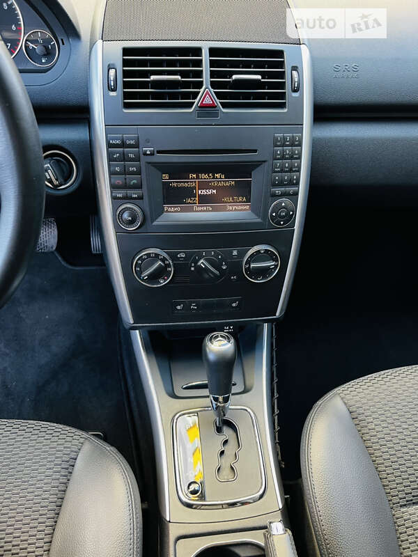 Хэтчбек Mercedes-Benz A-Class 2010 в Киеве