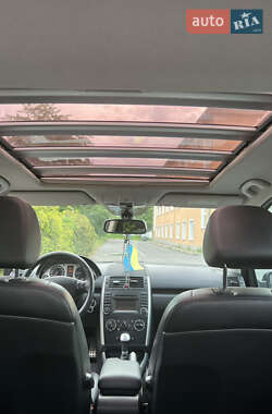 Хэтчбек Mercedes-Benz A-Class 2011 в 