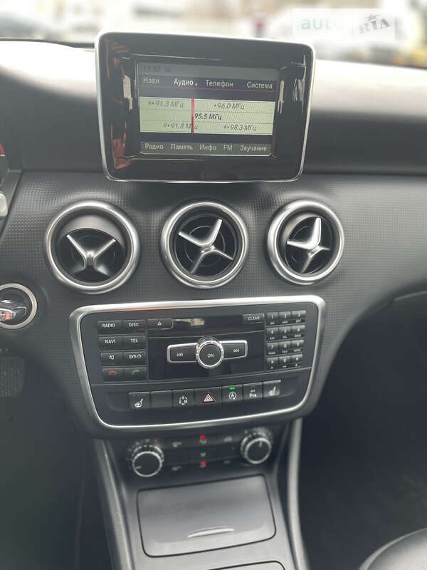 Хэтчбек Mercedes-Benz A-Class 2015 в Черновцах