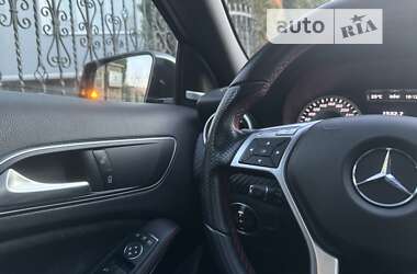 Хэтчбек Mercedes-Benz A-Class 2012 в 