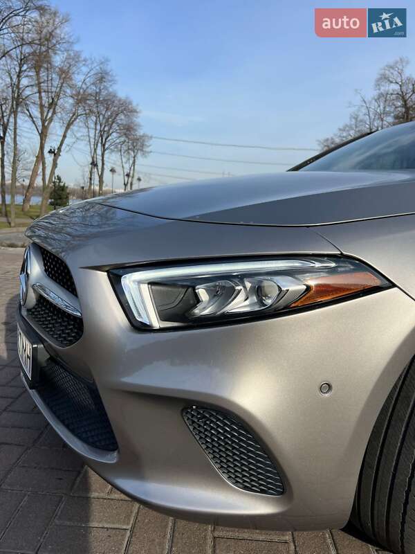 Седан Mercedes-Benz A-Class 2019 в Киеве