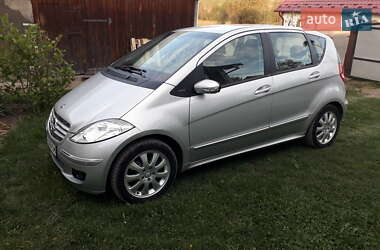 Хэтчбек Mercedes-Benz A-Class 2008 в 