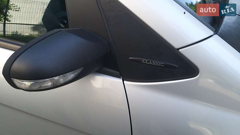 Хэтчбек Mercedes-Benz A-Class 2005 в Луцке фото 2 Хэтчбек Mercedes-Benz A-Class 2005 в Луцке