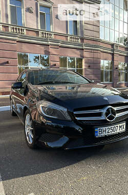 Хэтчбек Mercedes-Benz A-Class 2014 в Одессе