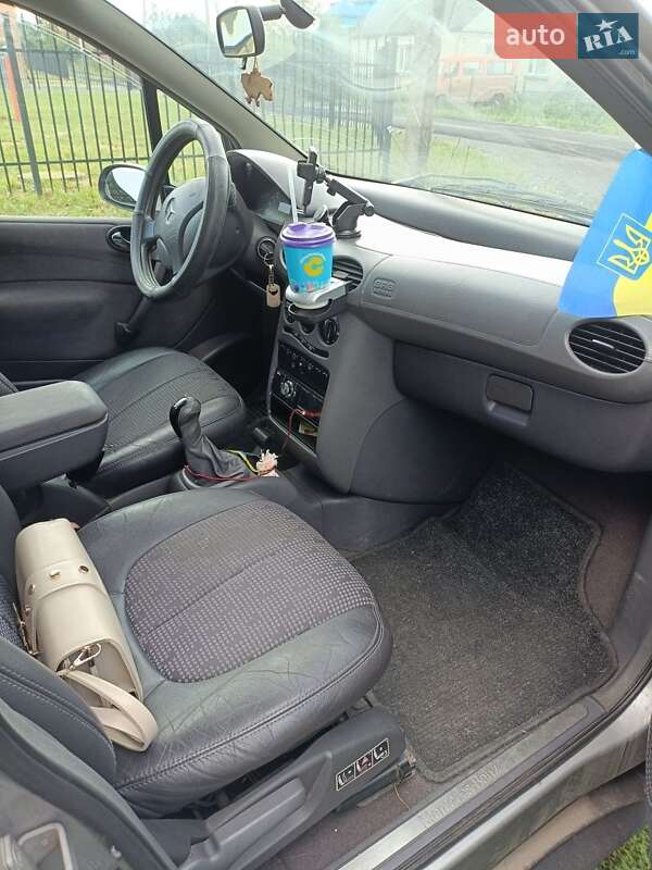 Хэтчбек Mercedes-Benz A-Class 1999 в Луцке фото 6 Хэтчбек Mercedes-Benz A-Class 1999 в Луцке