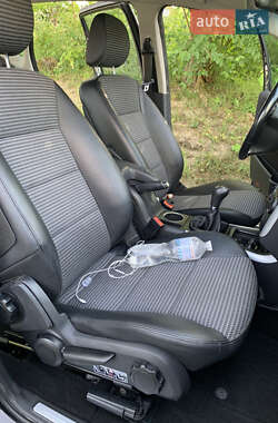 Хэтчбек Mercedes-Benz A-Class 2004 в 