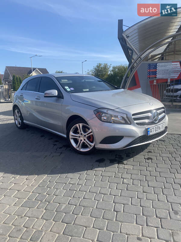Хэтчбек Mercedes-Benz A-Class 2012 в Ивано-Франковске