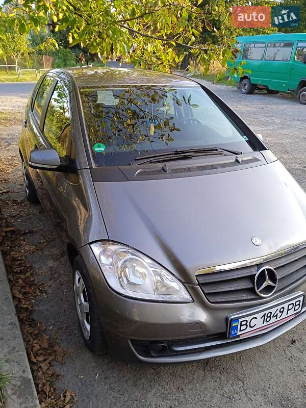 Хэтчбек Mercedes-Benz A-Class 2010 в Радехове